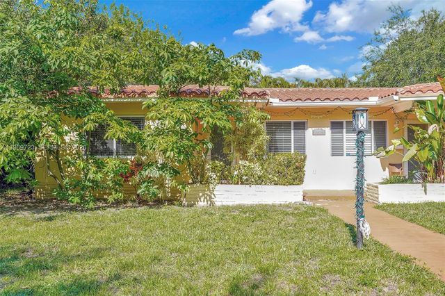 11919 NE 8th Avenue, Biscayne Park, FL 33161