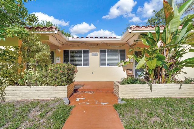 11919 NE 8th Avenue, Biscayne Park, FL 33161