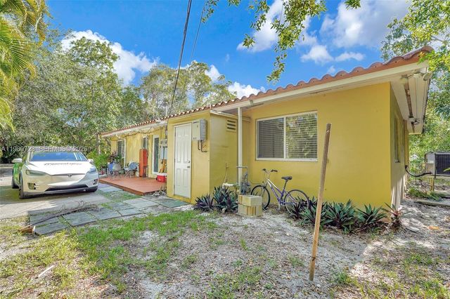 11919 NE 8th Avenue, Biscayne Park, FL 33161