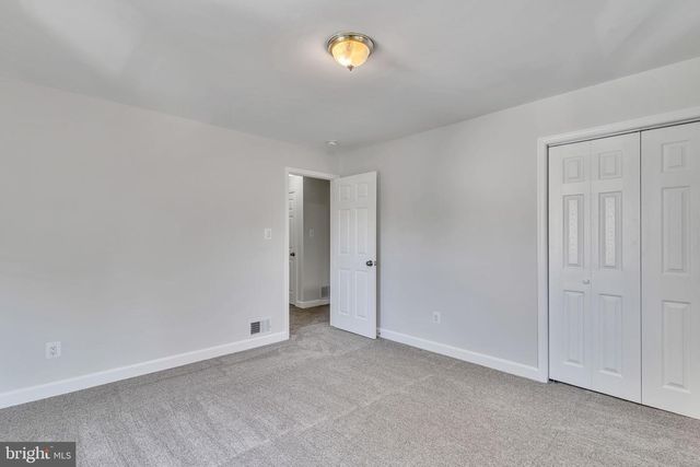 5809 FIFER, Alexandria, VA 22303