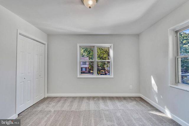 5809 FIFER, Alexandria, VA 22303