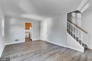 5809 FIFER, Alexandria, VA 22303