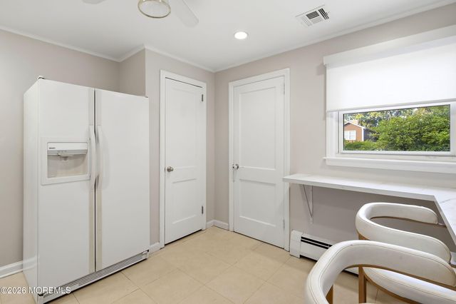 34 Hemlock Road, Howell, NJ 07731