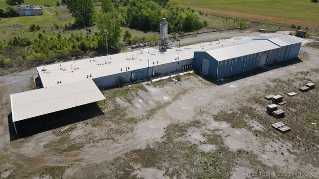 611 Azalea Drive, Muskogee, OK 74401