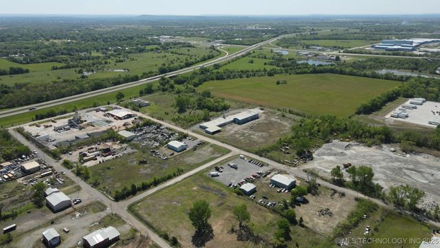 611 Azalea Drive, Muskogee, OK 74401