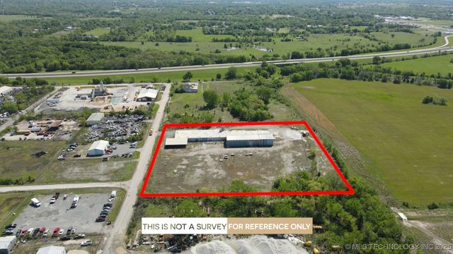 611 Azalea Drive, Muskogee, OK 74401