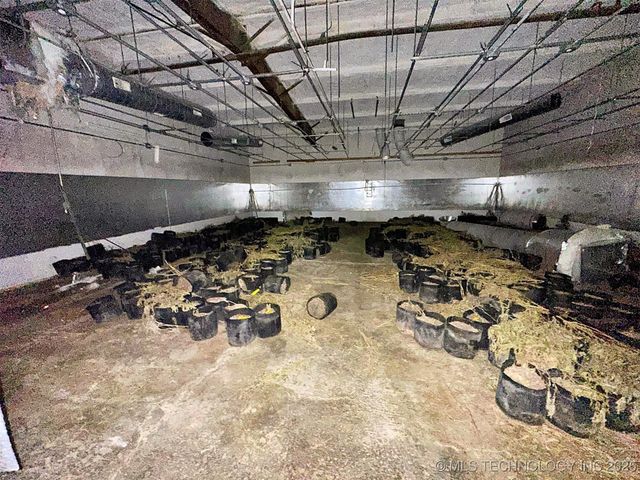 611 Azalea Drive, Muskogee, OK 74401