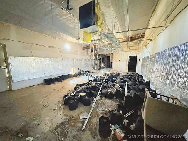 611 Azalea Drive, Muskogee, OK 74401