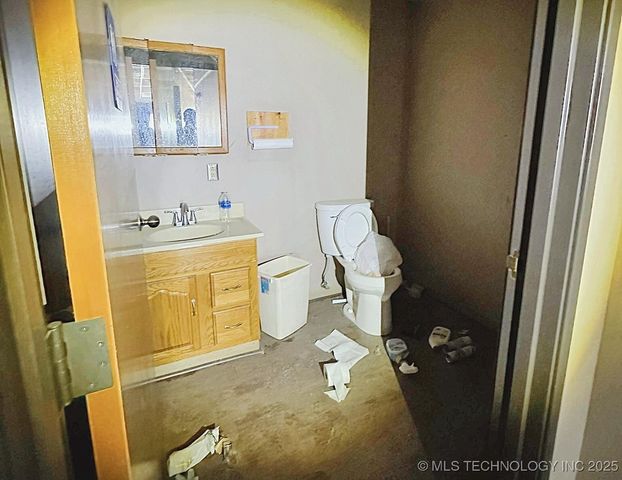 611 Azalea Drive, Muskogee, OK 74401