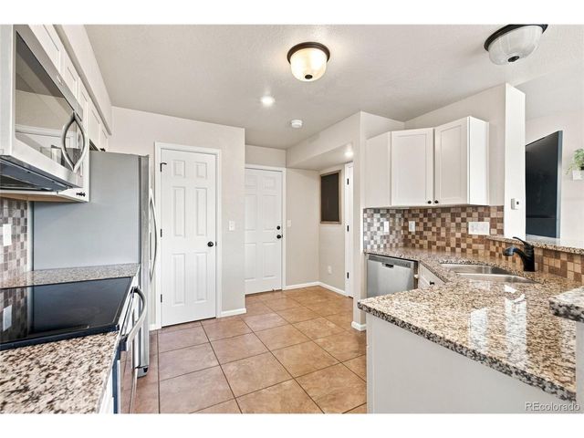 8859 Cloverleaf Cir, Parker, CO 80134