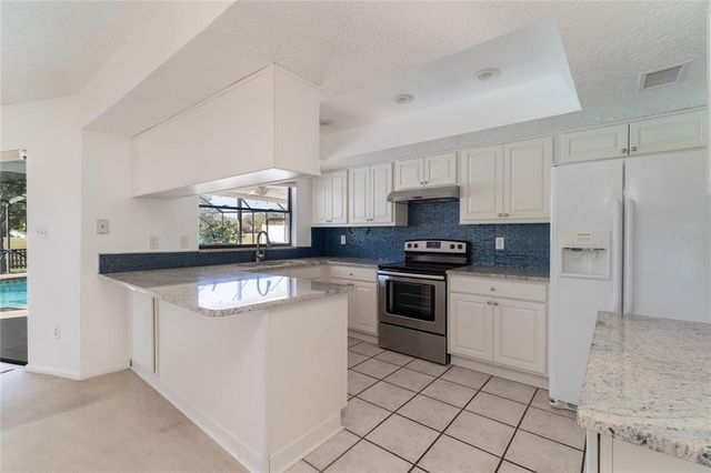 4726 WINDFLOWER CIRCLE, Tampa, FL 33624