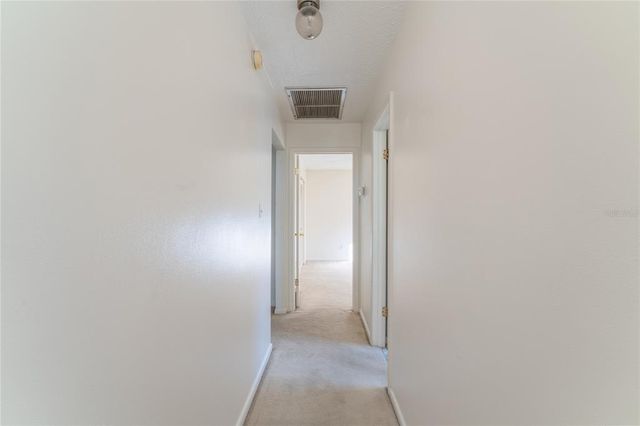 4726 WINDFLOWER CIRCLE, Tampa, FL 33624
