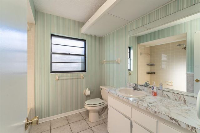 4726 WINDFLOWER CIRCLE, Tampa, FL 33624