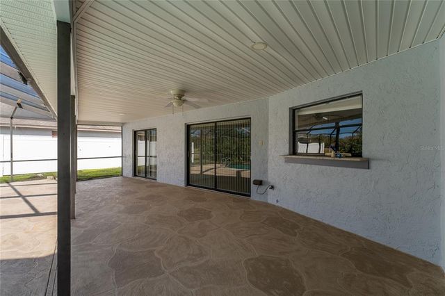 4726 WINDFLOWER CIRCLE, Tampa, FL 33624