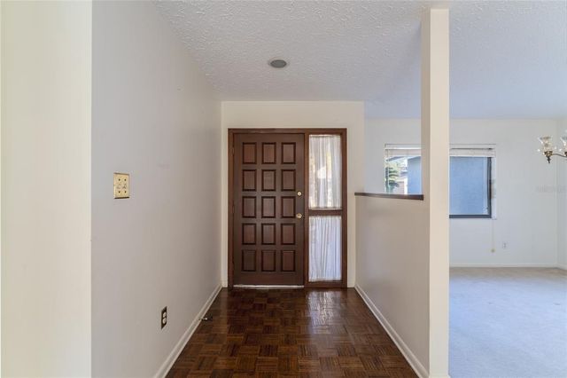 4726 WINDFLOWER CIRCLE, Tampa, FL 33624