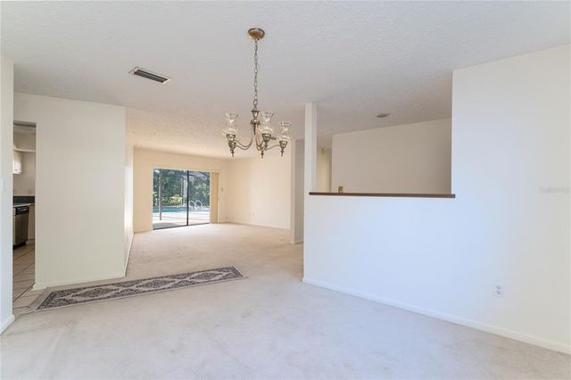 4726 WINDFLOWER CIRCLE, Tampa, FL 33624