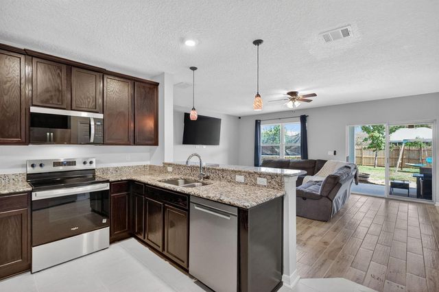 770 SW Saragossa Avenue, Port St. Lucie, FL 34953