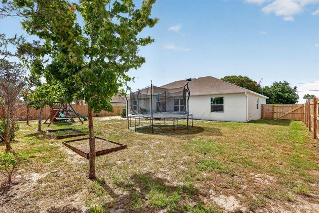770 SW Saragossa Avenue, Port St. Lucie, FL 34953