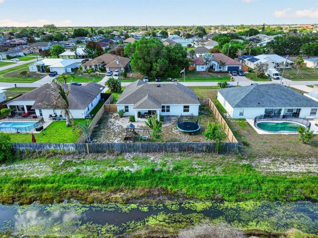 770 SW Saragossa Avenue, Port St. Lucie, FL 34953