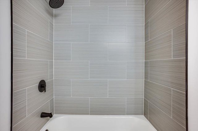 1026 S Eastern St, Wichita, KS 67207