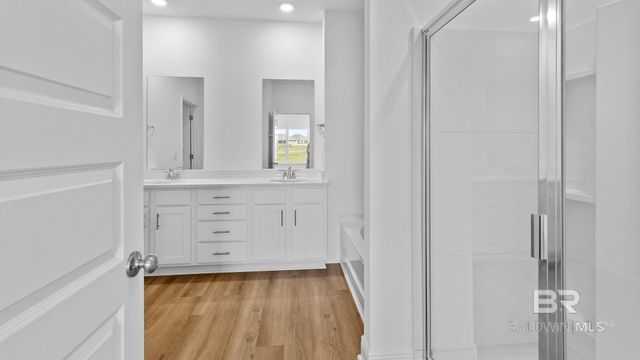 21188 Teluga Avenue, Fairhope, AL 36532