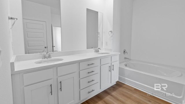 21188 Teluga Avenue, Fairhope, AL 36532