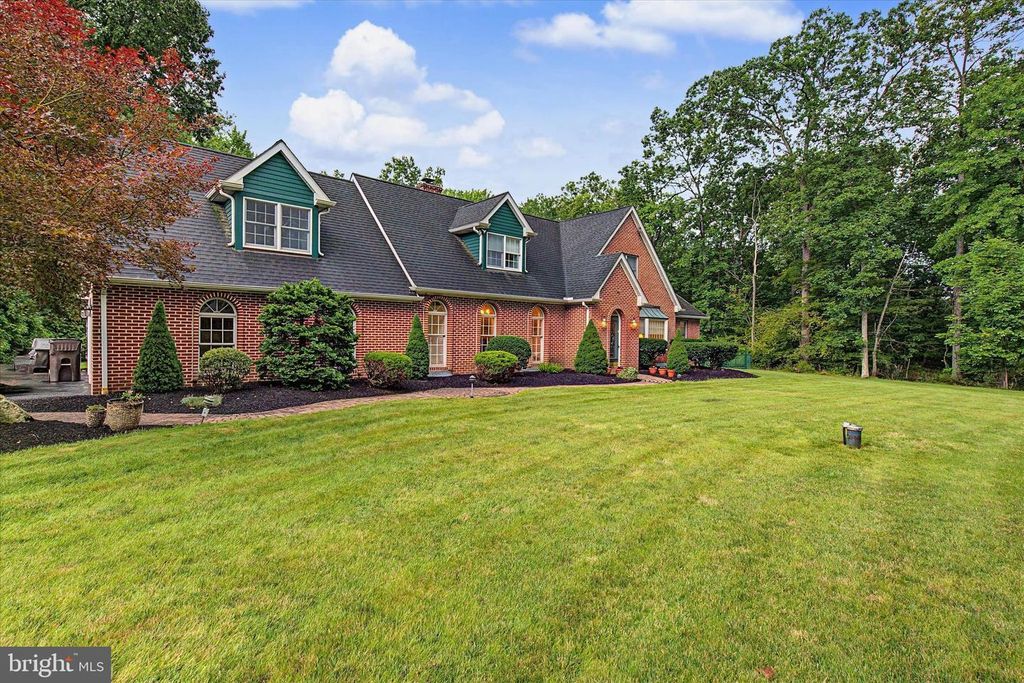 8 TIMBER BROOK DR, QUAKERTOWN, PA 18951 — photo 3