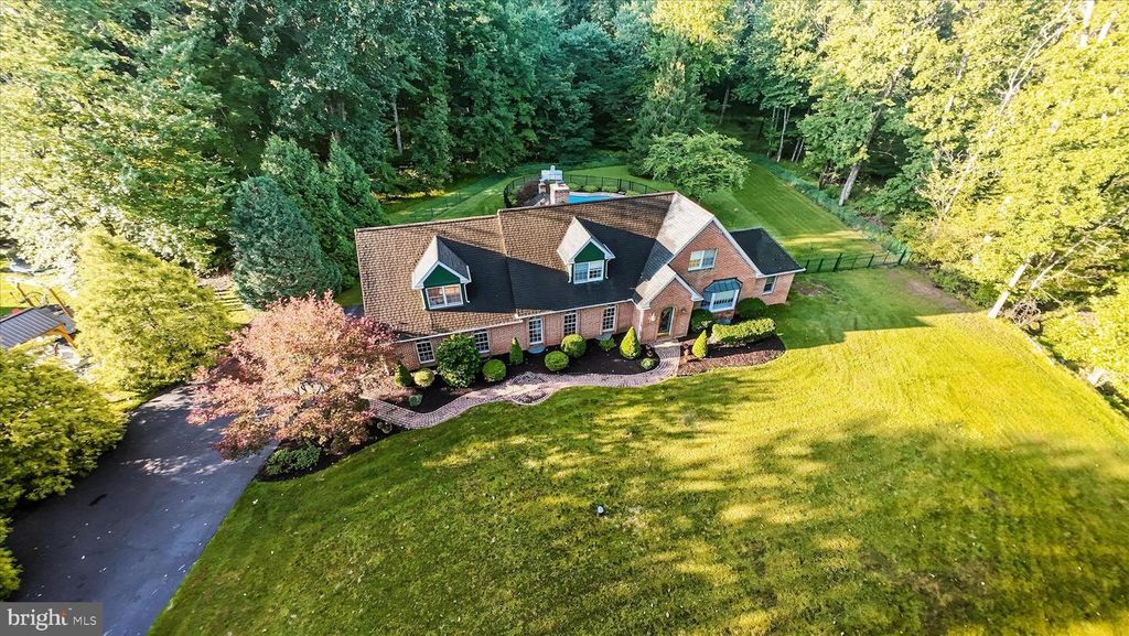8 TIMBER BROOK DR, QUAKERTOWN, PA 18951 — photo 4