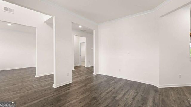 231 Sandy Oak Drive, Loganville, GA 30052