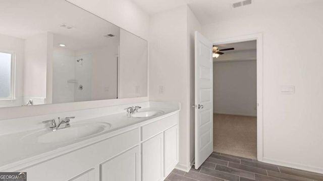 231 Sandy Oak Drive, Loganville, GA 30052