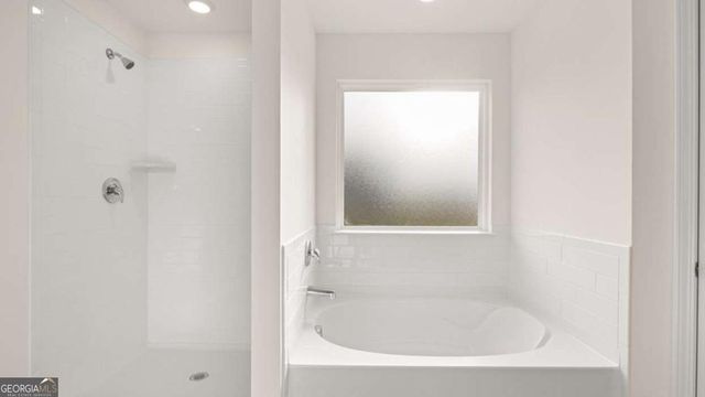 231 Sandy Oak Drive, Loganville, GA 30052