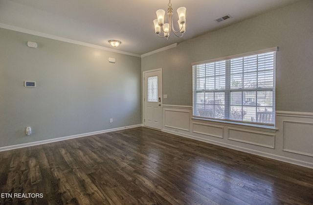 5490 Calvert Lane, Knoxville, TN 37918