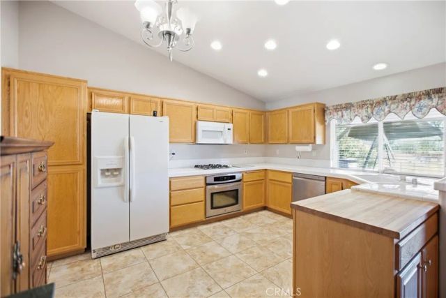 4125 Portola Dr., Palmdale, CA 93551