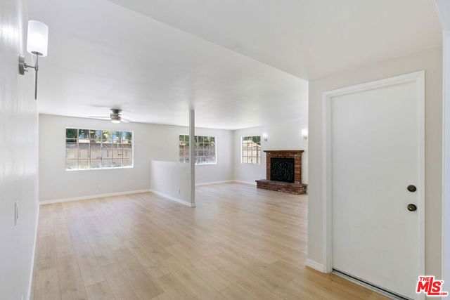 22848 Cohasset Street, West Hills, CA 91307