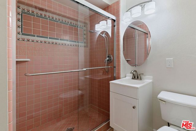 22848 Cohasset Street, West Hills, CA 91307