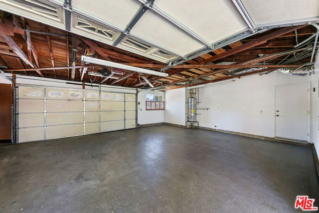 22848 Cohasset Street, West Hills, CA 91307