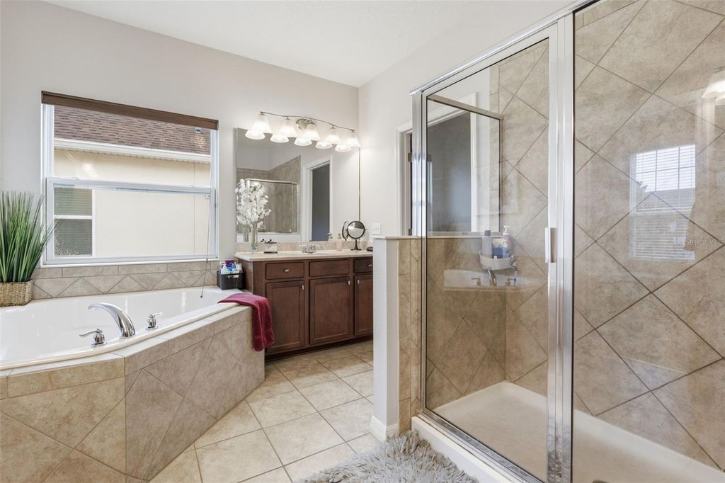 Image 18 of property listing at 19385 PUMMELO DRIVE, Orlando, FL 32827