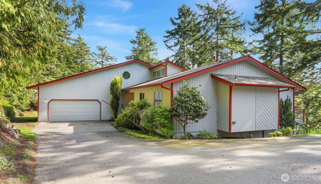 2793 Pondilla Way, Coupeville, WA 98239