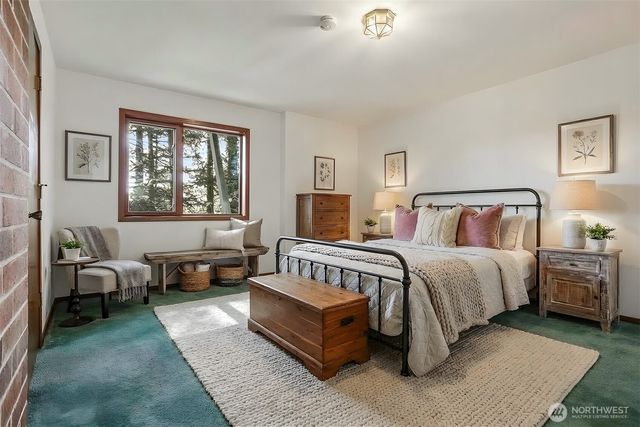 2793 Pondilla Way, Coupeville, WA 98239