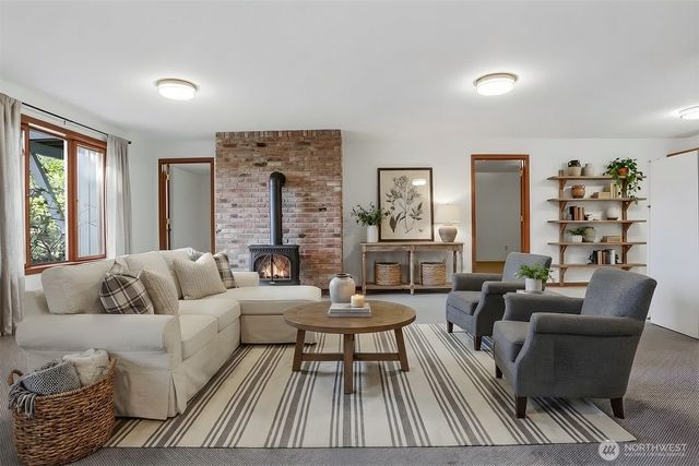 2793 Pondilla Way, Coupeville, WA 98239