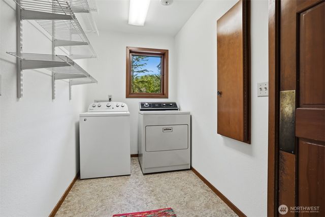 2793 Pondilla Way, Coupeville, WA 98239