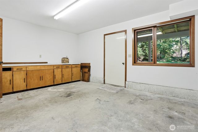 2793 Pondilla Way, Coupeville, WA 98239