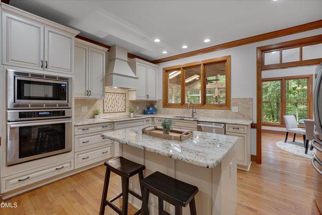 10609 Old Pine Court, Raleigh, NC 27613