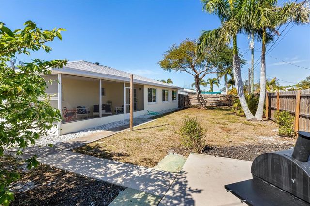 2517 SANDY LANE, Englewood, FL 34224