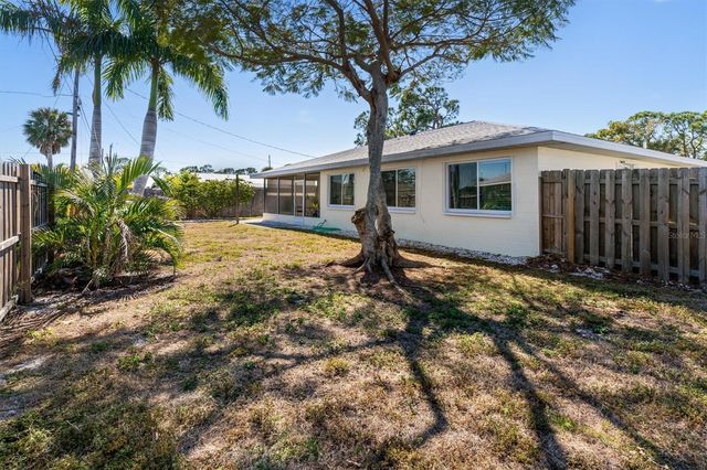 2517 SANDY LANE, Englewood, FL 34224