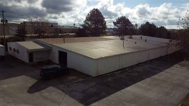 304 N Industrial Park Road, Harrison, AR 72601