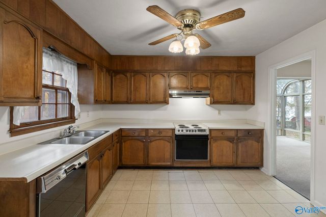 12218 Chicamauga Trail, Huntsville, AL 35803