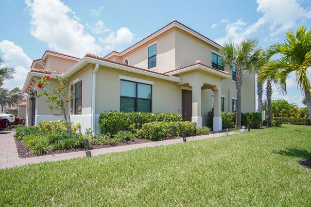 10057 Brickhill Drive, Boca Raton, FL 33428