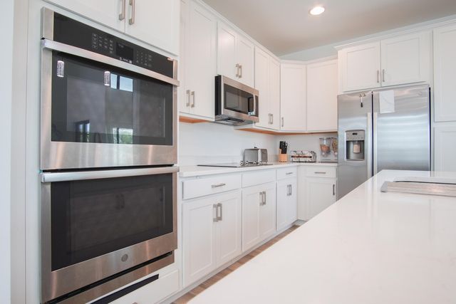 10057 Brickhill Drive, Boca Raton, FL 33428