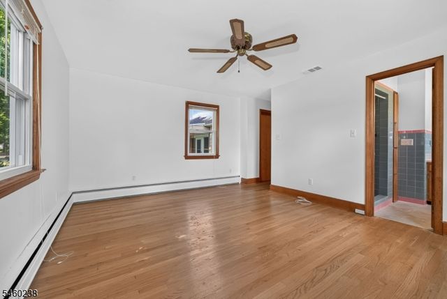 12 Raritan Ave, Raritan Twp., NJ 08822